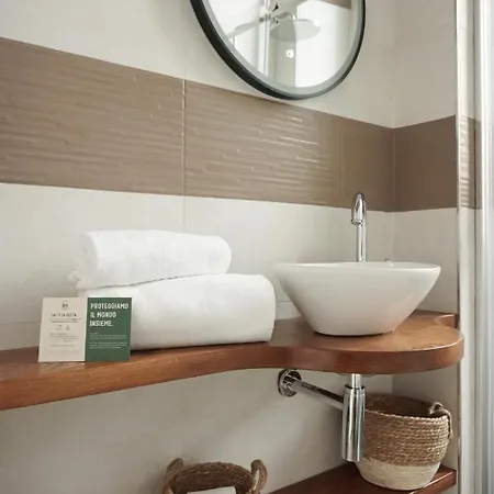 شقة Il Caruggio فاراتسي