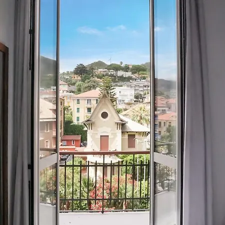 Il Caruggio فاراتسي