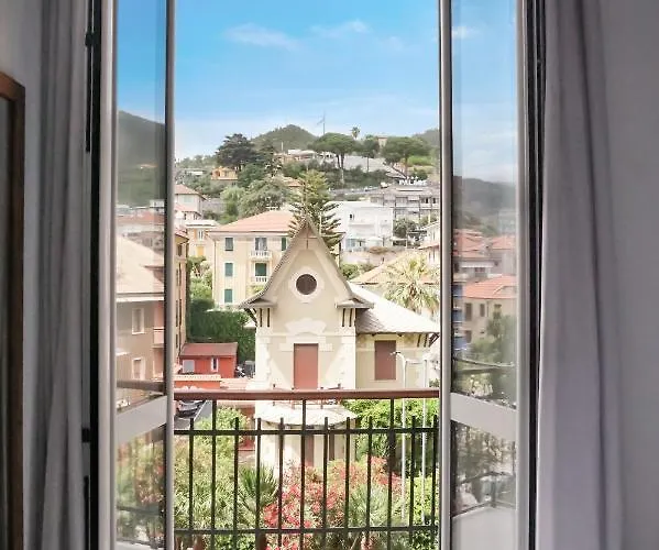 Il Caruggio فاراتسي